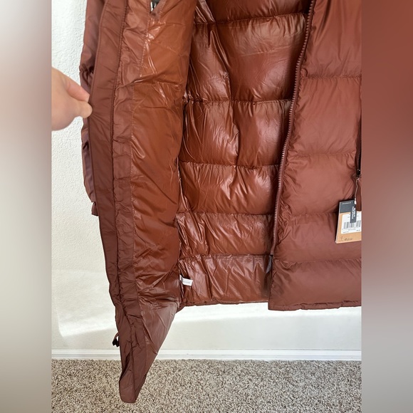 The North Face Nuptse Belted Long Parka Size Large in Dark Oak - Picture 11 of 12